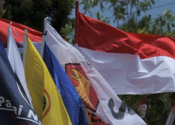 Publik Harus Awasi Kasus Dugaan Kecurangan Verfak Parpol