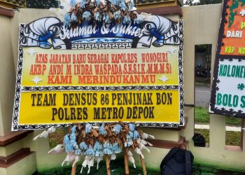 Kapolres Wonogiri Dapat Kiriman Bunga Aneh dari Team Penjinak Bon Polres Metro Depok
