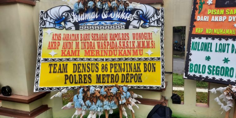 Kapolres Wonogiri Dapat Kiriman Bunga Aneh dari Team Penjinak Bon Polres Metro Depok