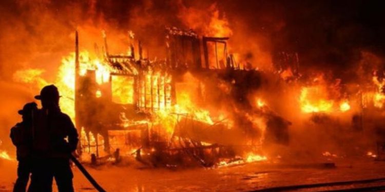 Polda Kalimantan Selatan Dilanda Kebakaran