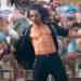 Shah Rukh Khan Akan Tampil di Film Terbaru, Tubuhnya Bikin Penggemar Cewek Klepek-klepek
