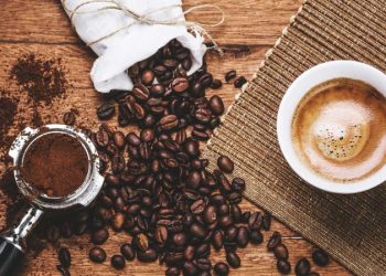 Mana yang Lebih Sehat? Kopi Tanpa Ampas atau Kopi Tubruk