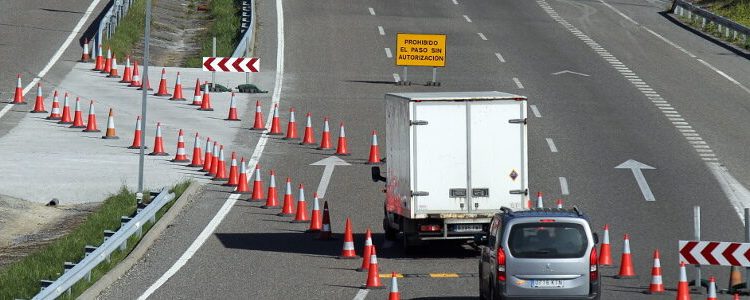 Cegah Kecelakaan Jalan Raya China Gunakan Robot