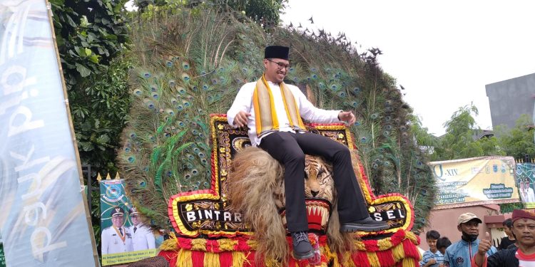Ribuan Warga Ramaikan Pawai Taaruf MTQ ke 14 di Tangerang Selatan, Ragam Budaya Seni Jadi Suguhan Warga