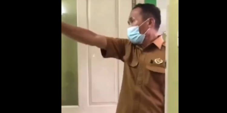 Tersinggung Dibilang Tak Punya Bapak, Siswa SMK Pustek Tangsel Ngamuk di Kelas
