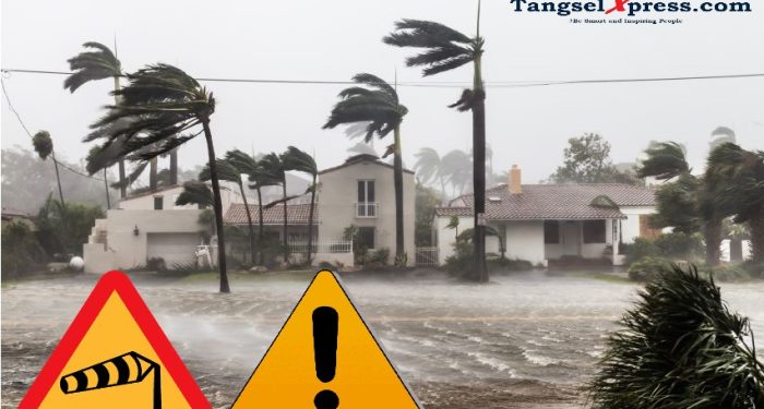 Angin Kencang Ngamuk di Bekasi, Puluhan Rumah Rusak