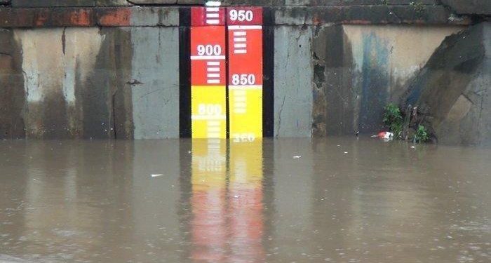 BPBD DKI Jakarta Imbau Warga Bantaran Sungai Waspada Banjir