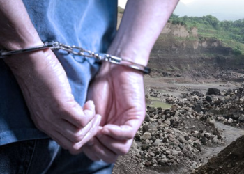 Sempat Buron, Penambang Pasir Ilegal asal Serang Dibekap di Tempat Persembunyiannya