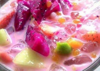 Es Campur: Menikmati Kesegaran Minuman Khas Indonesia dengan Berbagai Campuran