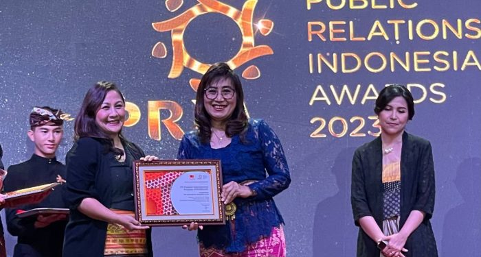FIFGROUP Sabet Empat Kategori pada PR INDONESIA Awards 2023