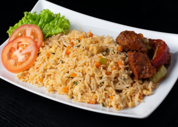 Kamu Perlu Coba, Ini Resep Nasi Goreng Rumahan yang Lezat