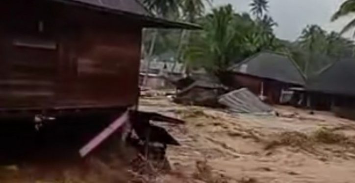 banjir bandang di lahat