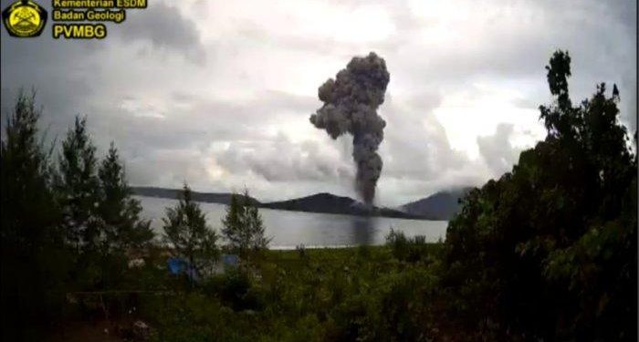 gunung anak krakatau