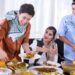 Tips Sehat saat Berbuka Puasa Supaya Perut Tidak Kaget