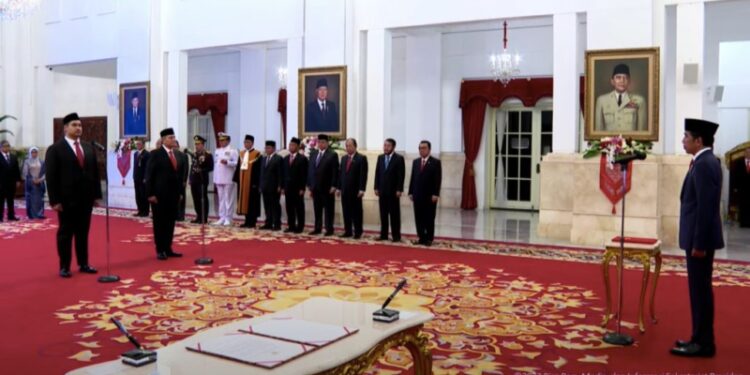 Presiden Jokowi Lantik Dito Ariotedjo Sebagai Menpora