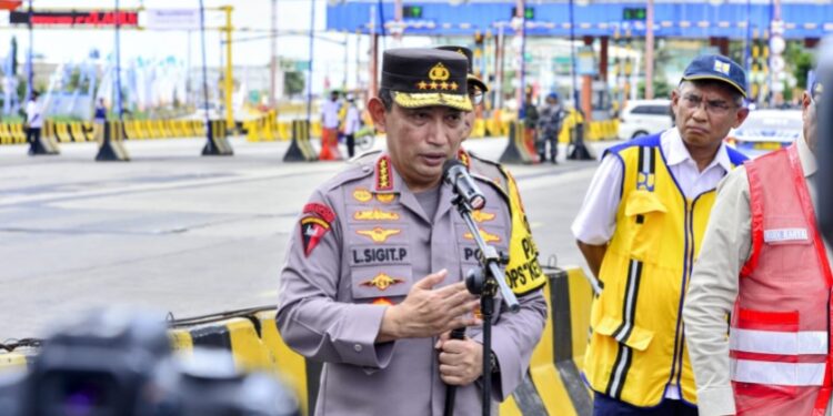 Kapolri Imbau Warga Tidak Konvoi di Malam Takbiran