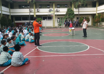 Simulasi Bencana Gempa Bumi Mengedukasi Siswa SD Al Zahra Indonesia di Kota Tangsel