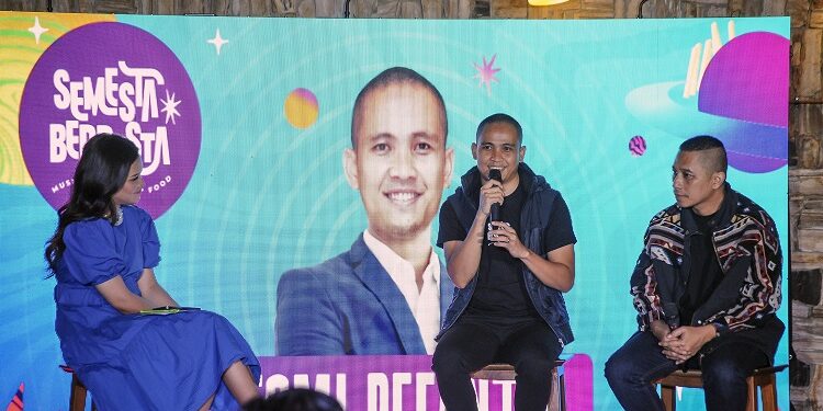 semesta berpesta