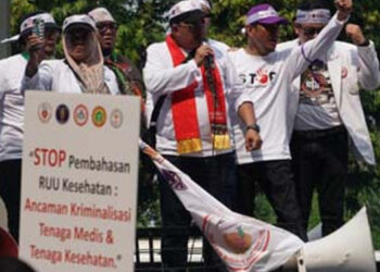 Penolakan RUU Kesehatan Berpotensi Hambat Pelindungan Hukum Untuk Dokter dan Nakes