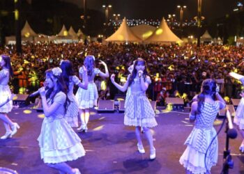 JKT48 Pecahkan Histeria Fans di Plaza Parkir Timur Senayan