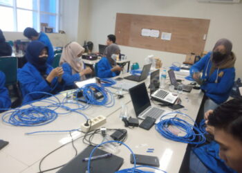 Peran dan Manfaat Asisten Laboratorium dalam Pengembangan Teknik Informatika UNPAM