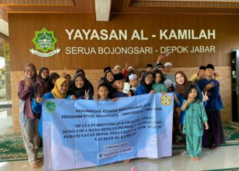 Upaya Pembentukan Karakter Cerdas Mengelola Uang kepada Anak-Anak di Yayasan Al Kamilah