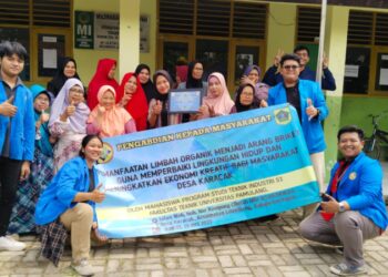 Mendorong Penggunaan Arang Briket dari Tempurung Kelapa sebagai Alternatif Energi