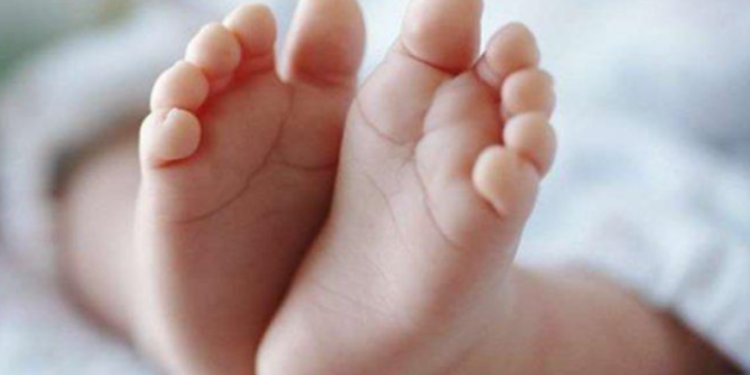 Miris! Bayi Baru Lahir Dibuang dan Ditemukan Hidup di Bekasi