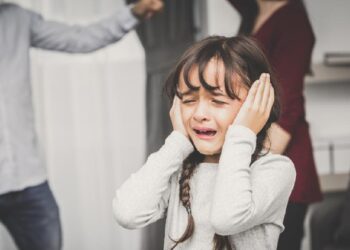 Pengaruh Stres dan Dukungan Sosial Terhadap Remaja Broken Home