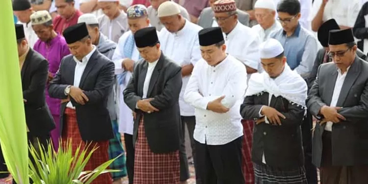 PM Italia Berencana Terbitkan RUU yang Mengatur Pembatasan Salat, DPR: Terkesan Dipaksakan