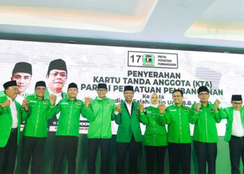 Ini Seloroh Plt Ketum PPP Usai Gabungnya Sandiaga