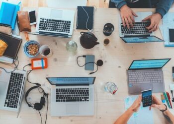 Peran Gadget Sebagai Teknologi Modern di Masa Kini