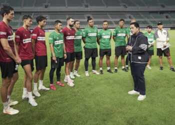 Kontra Palestina, Erick Thohir Beri Suntikan Motivasi ke Skuad Garuda
