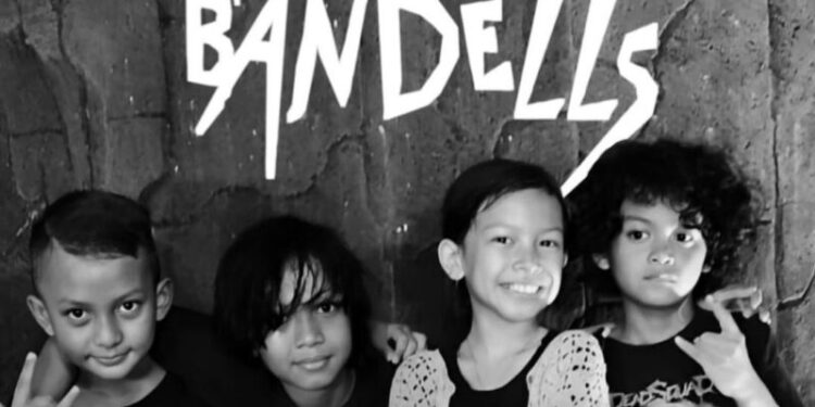 Band Rock The Bandells asal Pamulang Dijuluki Kecil Kecil Cabe Rawit