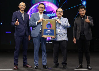 Catatkan Kinerja Positif di 2022, J Trust Bank Raih Indonesia Top Bank Award 2023