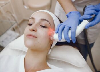 Seberapa Efektif Tindakan Laser untuk Bekas Jerawat