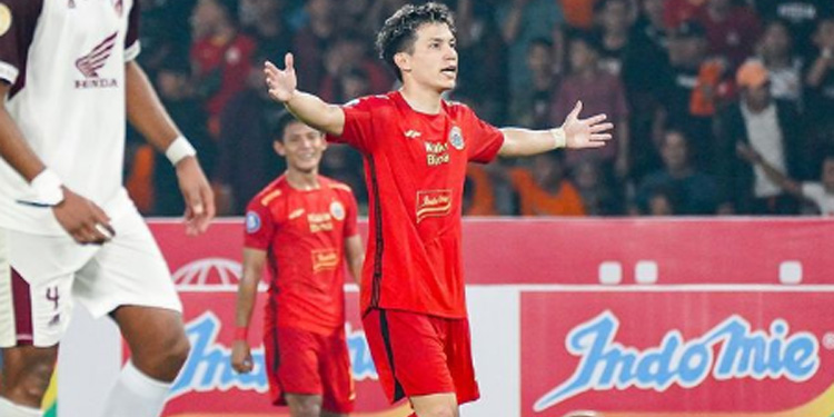 Gol Ryo Matsumura Bawa Persija Imbangi PSM