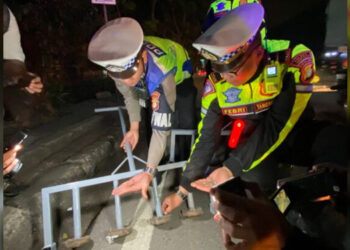 Respon Cepat Keluhan Masyarakat, Polres Tangsel Sterilisasi Ranjau Paku di Serpong