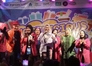 Di Bawah Guyuran Hujan, Ikke Nurjanah ‘Bius’ Pengunjung Tangselicious 2023