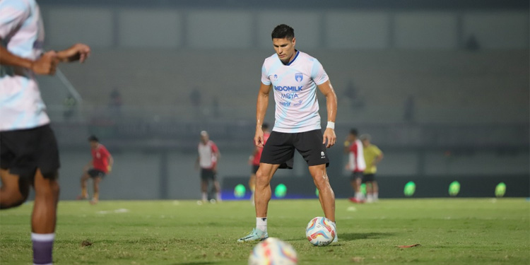 Jamu PSM, Striker Persita Ramiro Fergonzi Disorot Pelatih