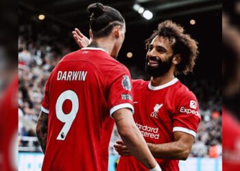 City Menang Susah Payah, Liverpool Comeback Dramatis