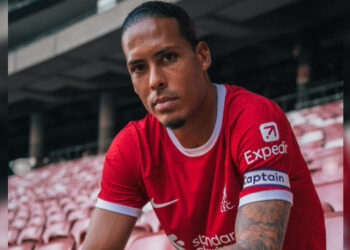 Gantikan Henderson, Virgil van Dijk Resmi Jadi Kapten Baru Liverpool