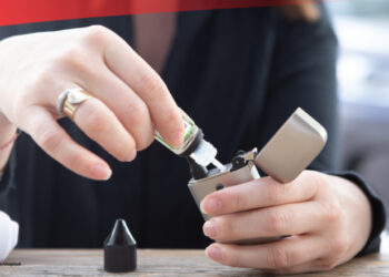 Bagaimana Perlindungan Hukum bagi Pengguna Rokok Elektrik (Vape) di Indonesia?