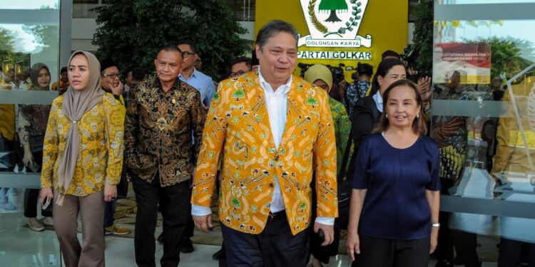 Mantan Presiden Filipina Sambangi Golkar Institute
