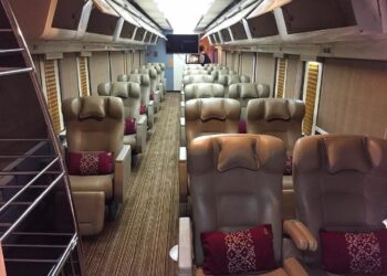 Naik Kereta Luxury KAI Hanya Rp 300 Ribu, Catat Belinya di Sini!
