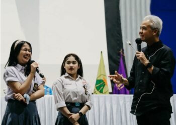 Tips, Ganjar Pranowo Edukasi Pelajar Cara Mengatasi Pencemaran di Lingkungan Sekolah
