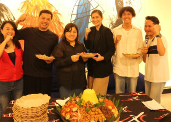 Fasilitasi Desainer Muda, PDM Dirikan Crown & Grace Modelling School