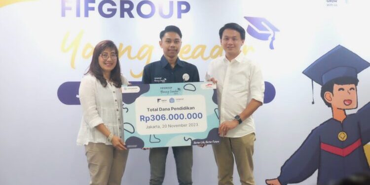 Bentuk Pemimpin Muda: FIFGROUP Young Leader 2023 Bekali 34 Mahasiswa se-Indonesia