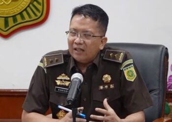 Kejagung Tetapkan Anggota BPK Achsanul Qosasi sebagai Tersangka Korupsi BTS Kominfo