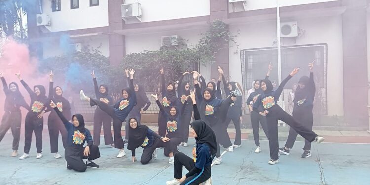 Didukung Banyak Pihak, OSIS SMP Al Zahra Indonesia Sukses Gelar Alzind Fest